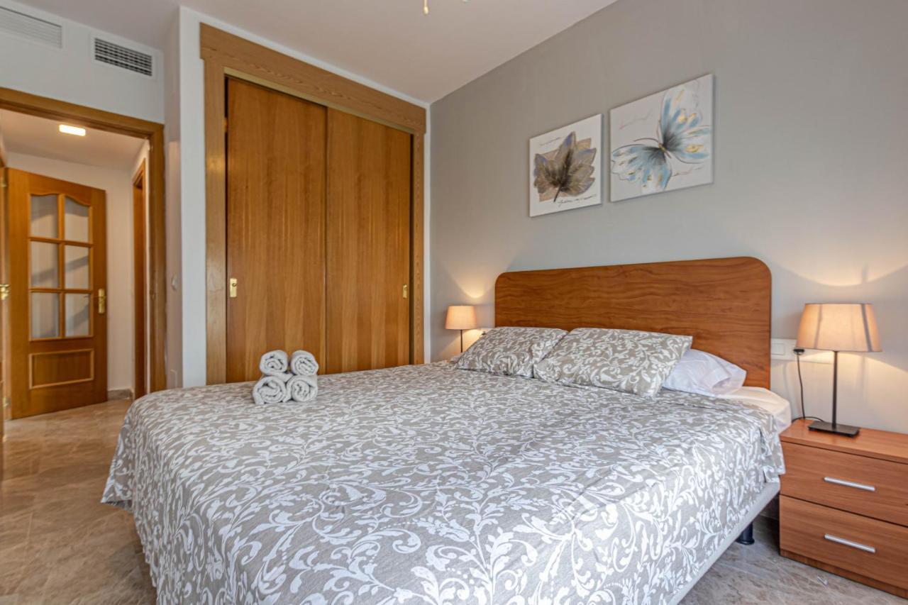 797 Holiday Rentals- Duplex Para 7 En La Carihuela A 1 Min De La Playa ตอร์เรโมลิโนส ภายนอก รูปภาพ