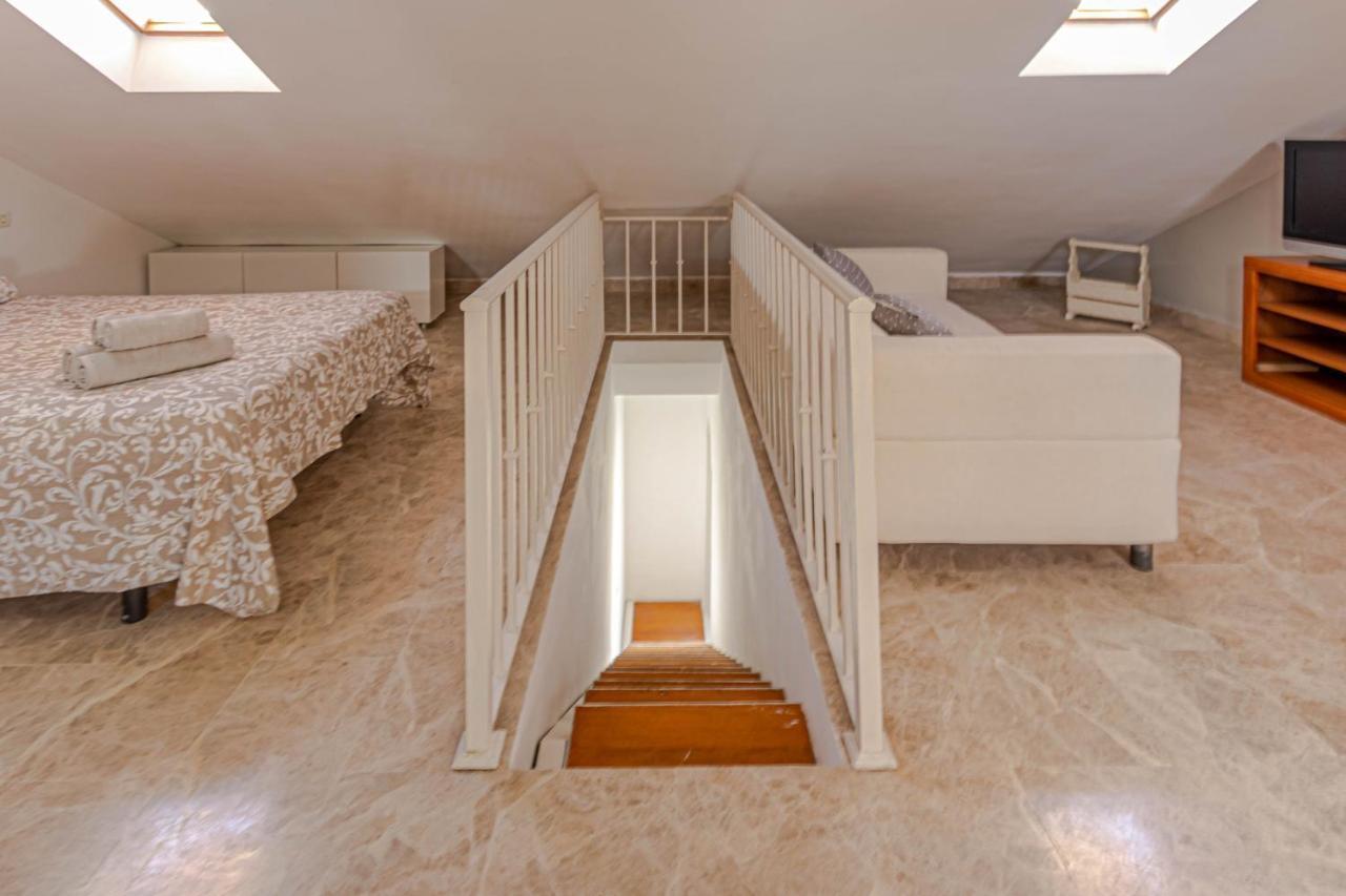 797 Holiday Rentals- Duplex Para 7 En La Carihuela A 1 Min De La Playa ตอร์เรโมลิโนส ภายนอก รูปภาพ