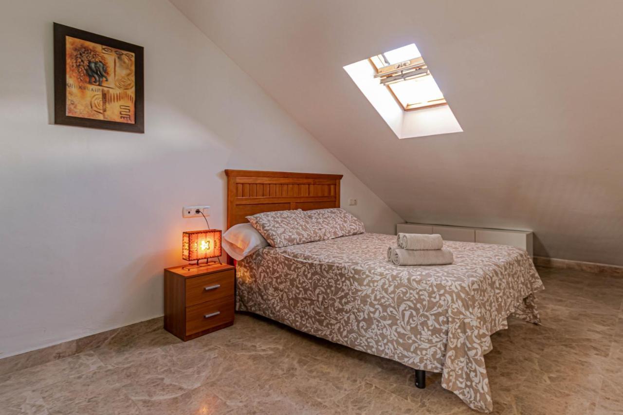 797 Holiday Rentals- Duplex Para 7 En La Carihuela A 1 Min De La Playa ตอร์เรโมลิโนส ภายนอก รูปภาพ